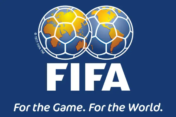 多家媒体：阿尔及利亚足协质疑梅西犯规未染红，已正式向FIFA申诉